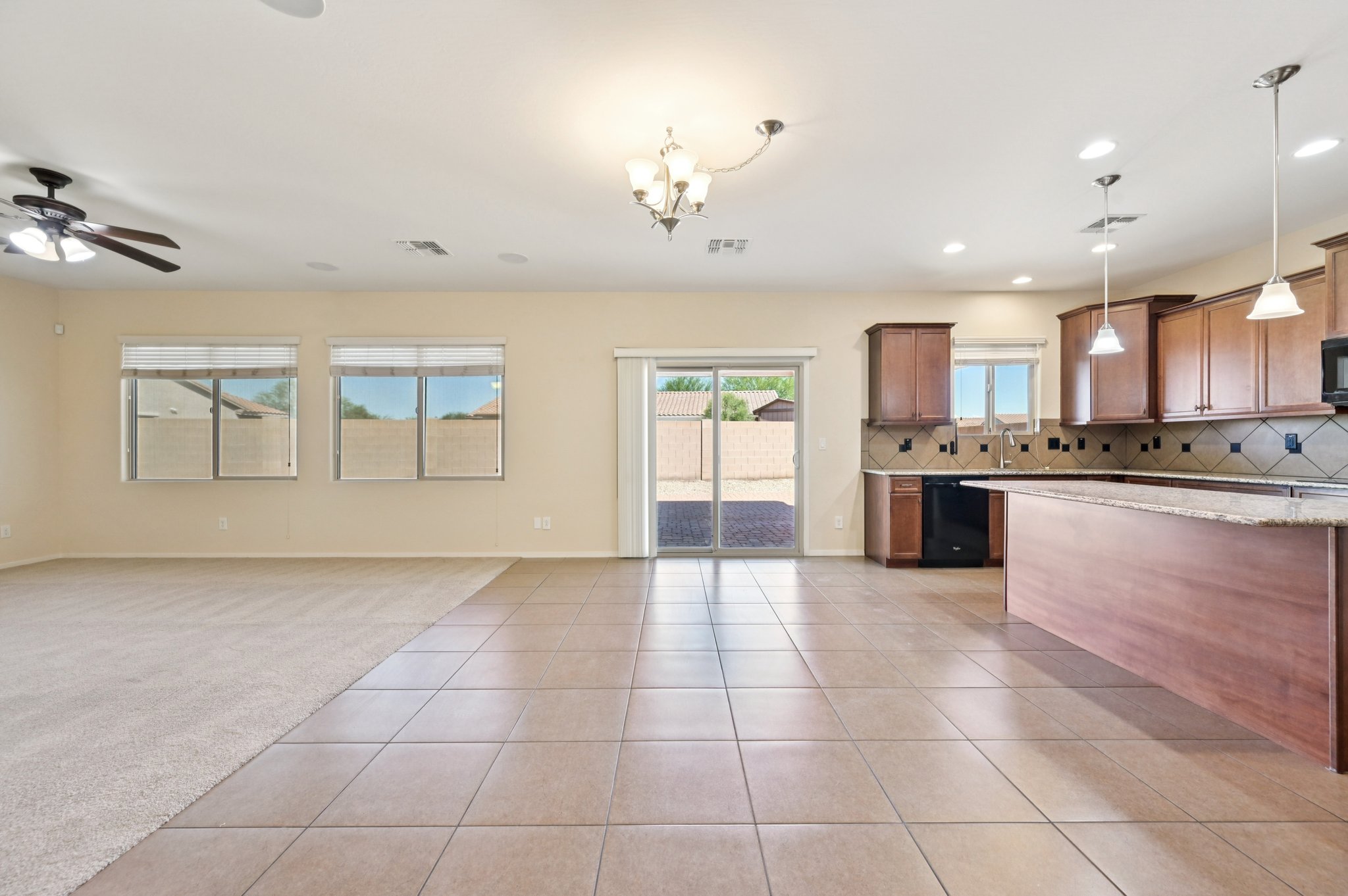 S 58th Ln-S3009-014.jpg