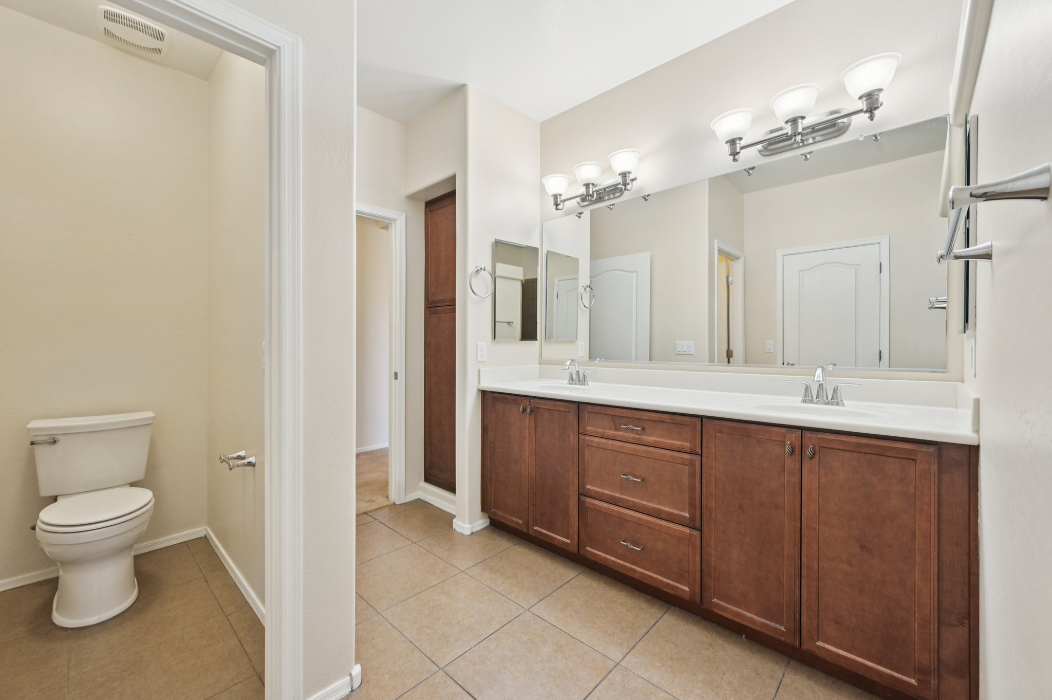 S 58th Ln-S3009-025.jpg