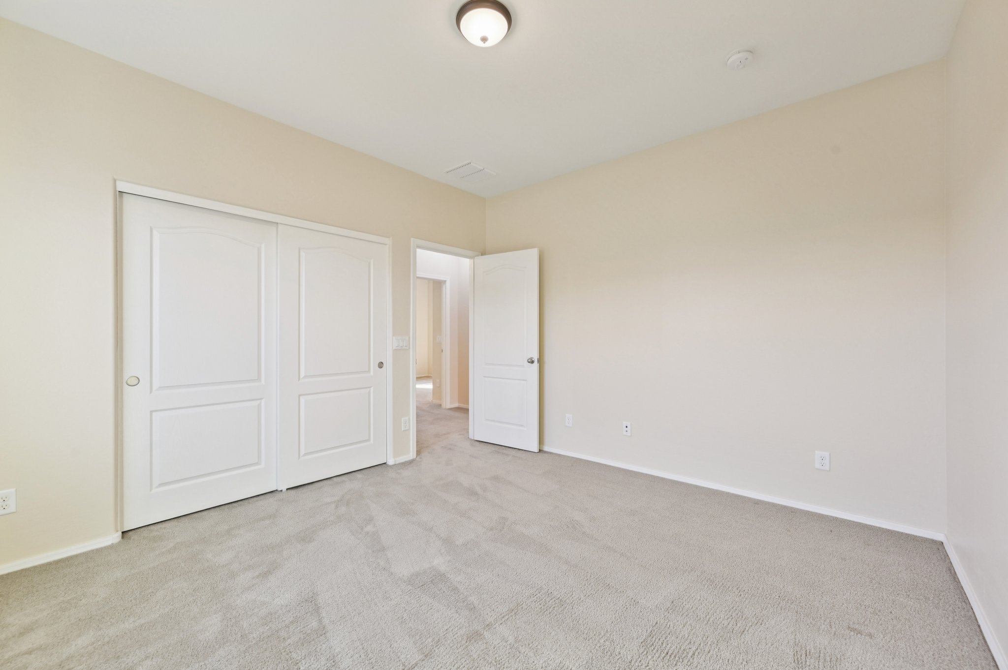 S 58th Ln-S3009-042.jpg
