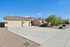 S 58th Ln-S3009-002.jpg