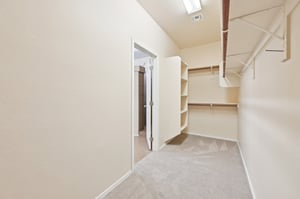 S 58th Ln-S3009-029.jpg