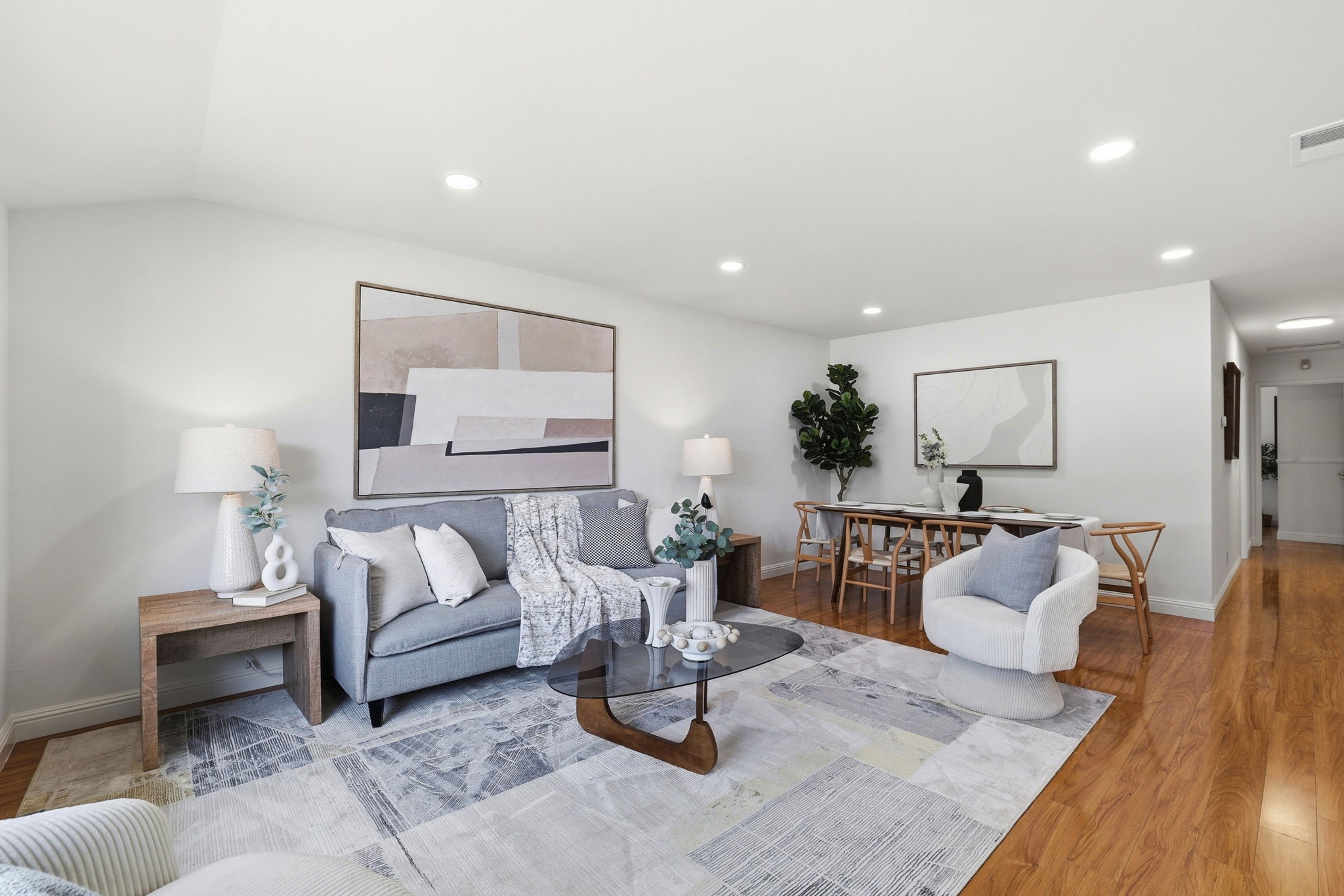 007_F8_5614 Drysdale Dr