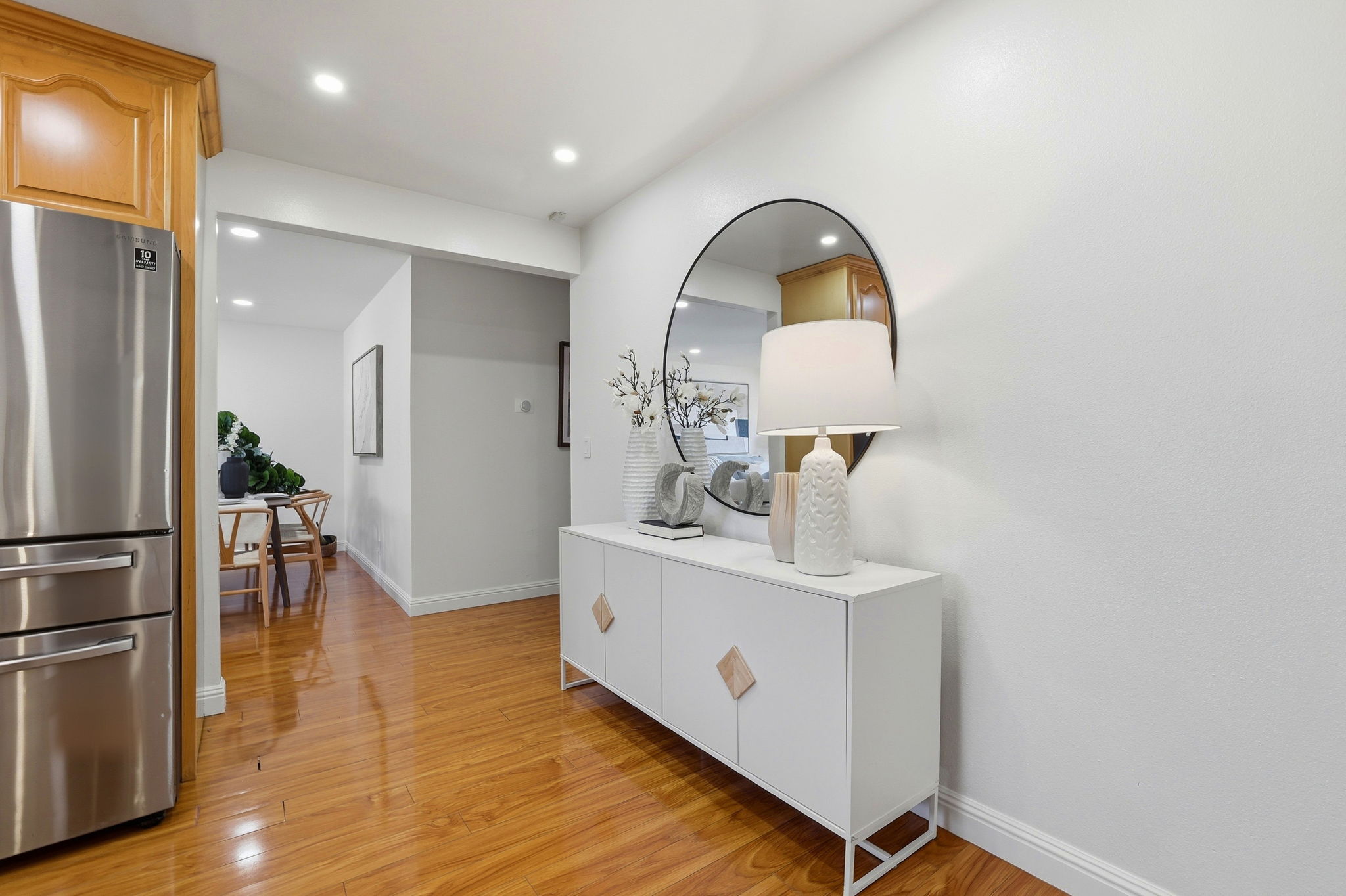 013_F8_5614 Drysdale Dr