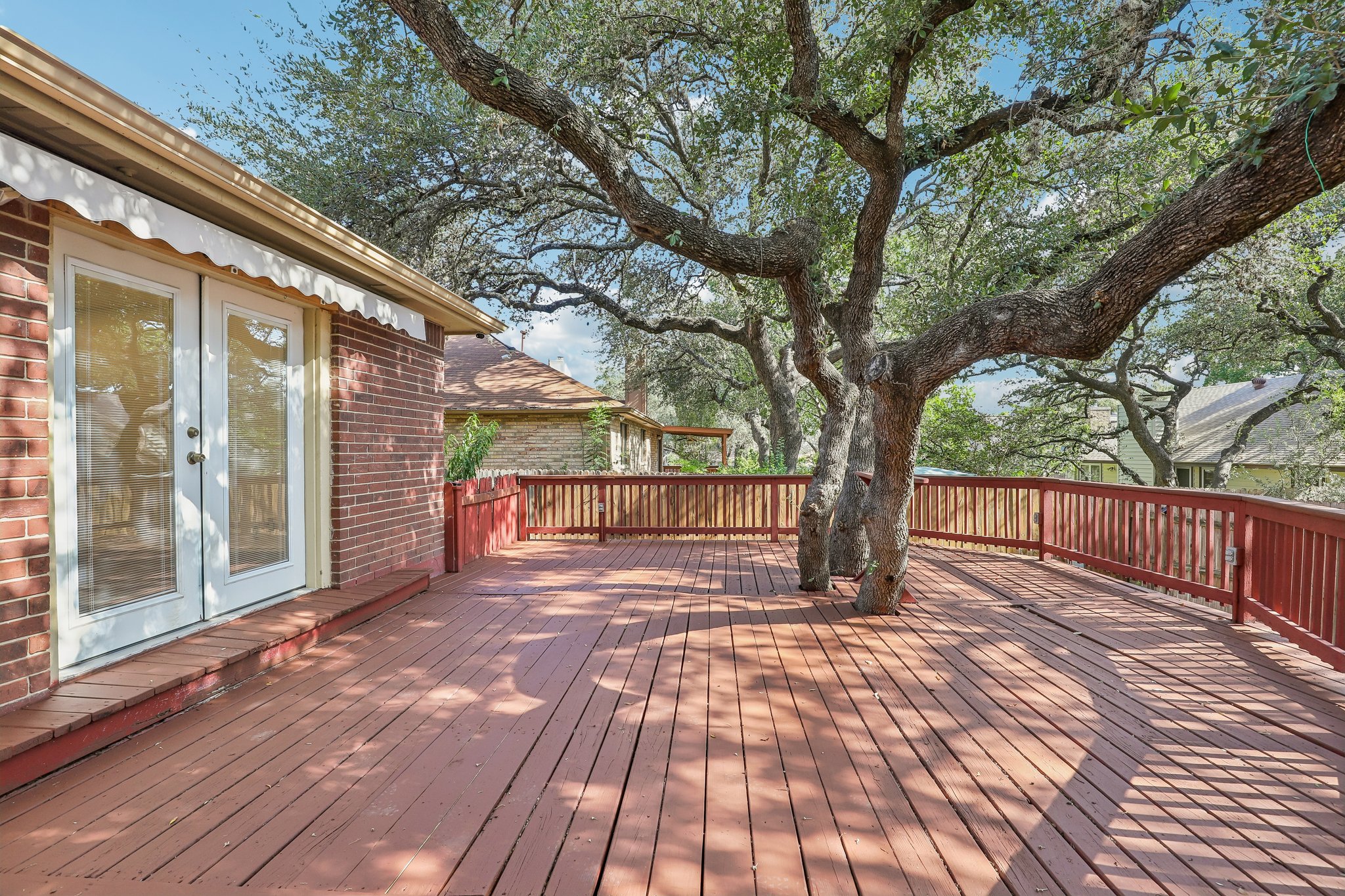 Timber Trace St-S2208-046.jpg