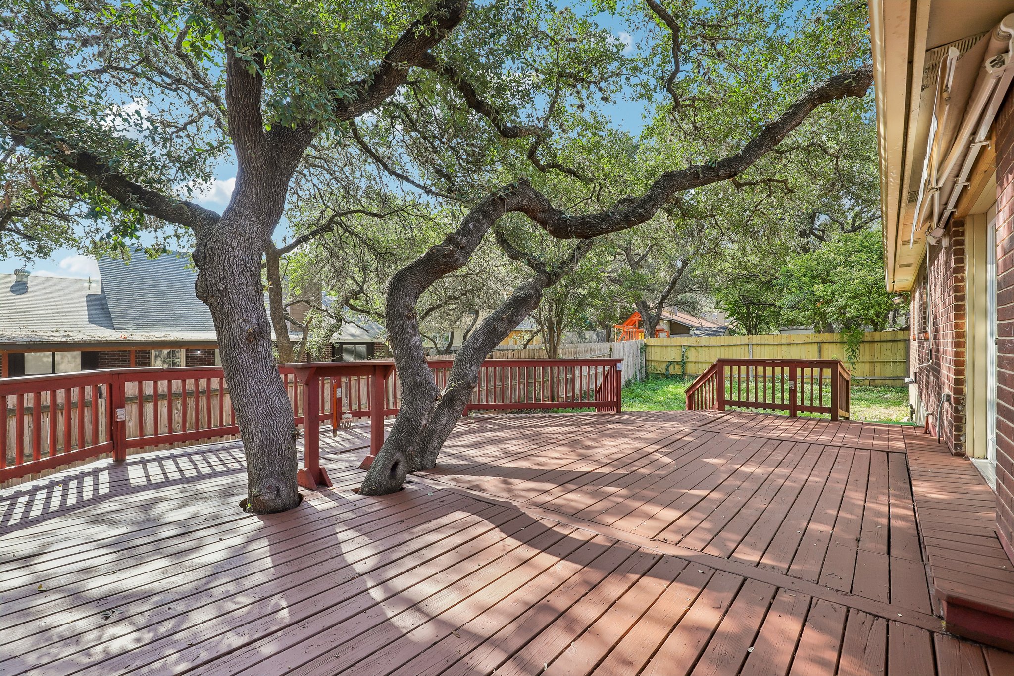 Timber Trace St-S2208-048.jpg