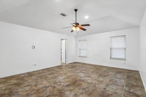 Timber Trace St-S2208-023.jpg