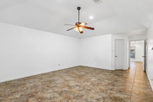 Timber Trace St-S2208-025.jpg