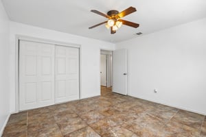 Timber Trace St-S2208-035.jpg