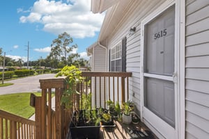 67th Ave N unit 5615-S1908-005.jpg