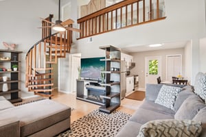 67th Ave N unit 5615-S1908-006.jpg