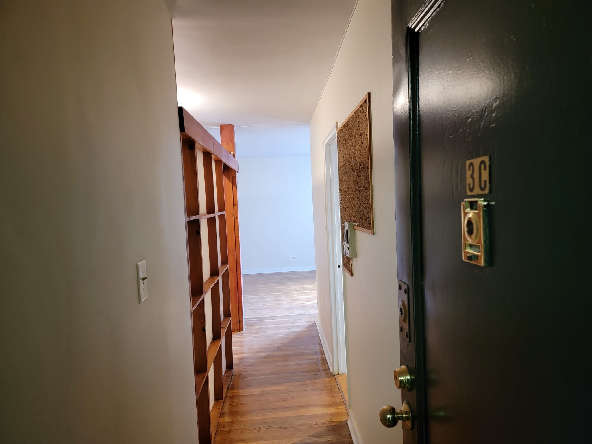 5615 Netherland Ave, Bronx, NY 10471, USA Photo 4