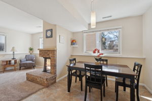 12_Interior