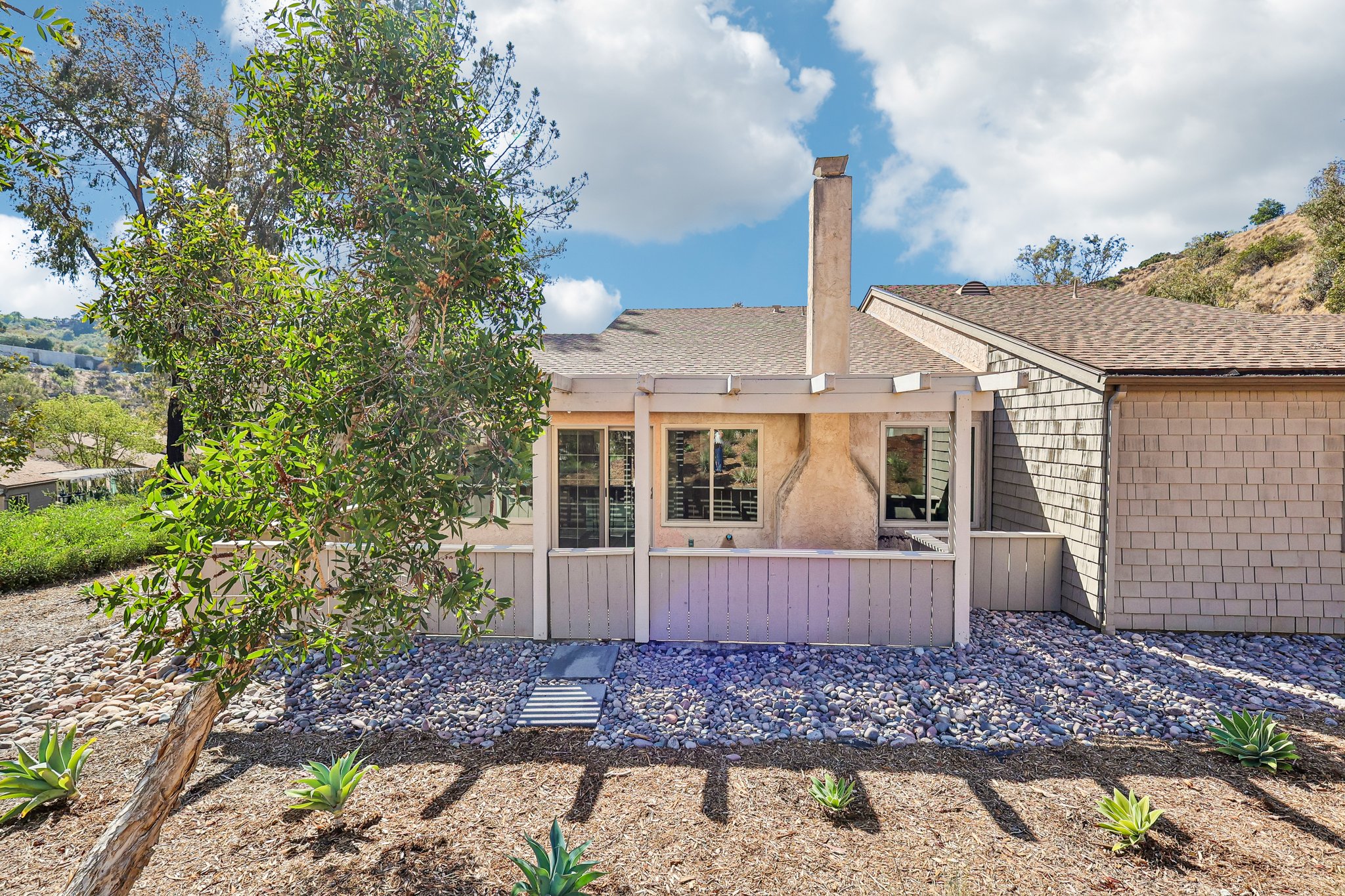 Adobe Falls Rd unit d-S2309-045.jpg