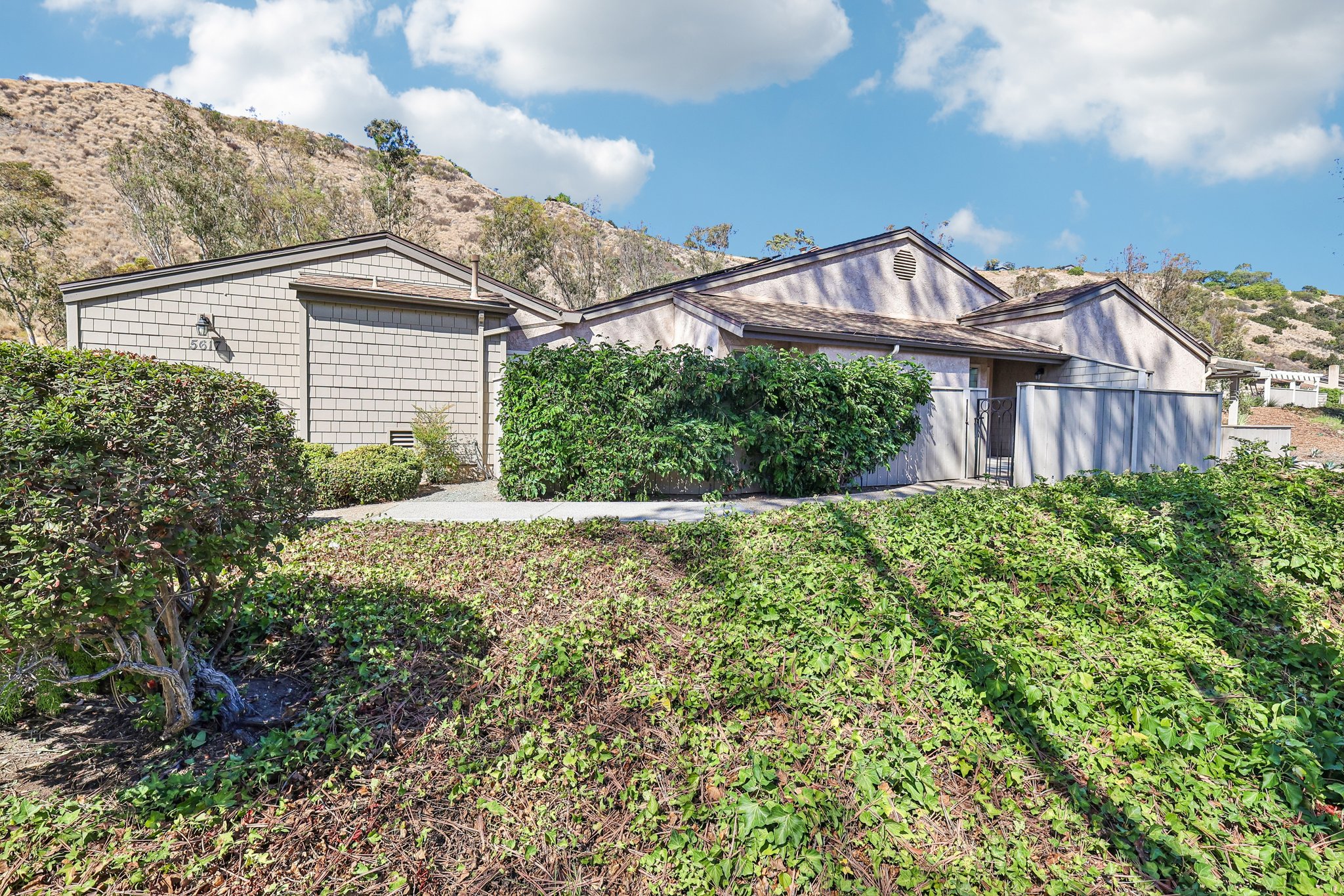Adobe Falls Rd unit d-S2309-048.jpg