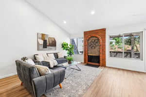 Adobe Falls Rd unit d-S2309-009.jpg
