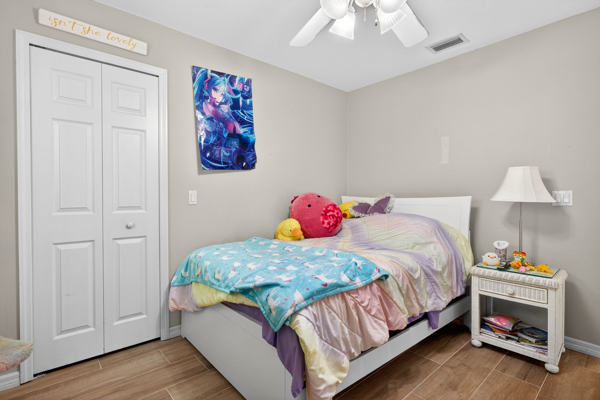 Guest Bedroom 1 - 1 of 2