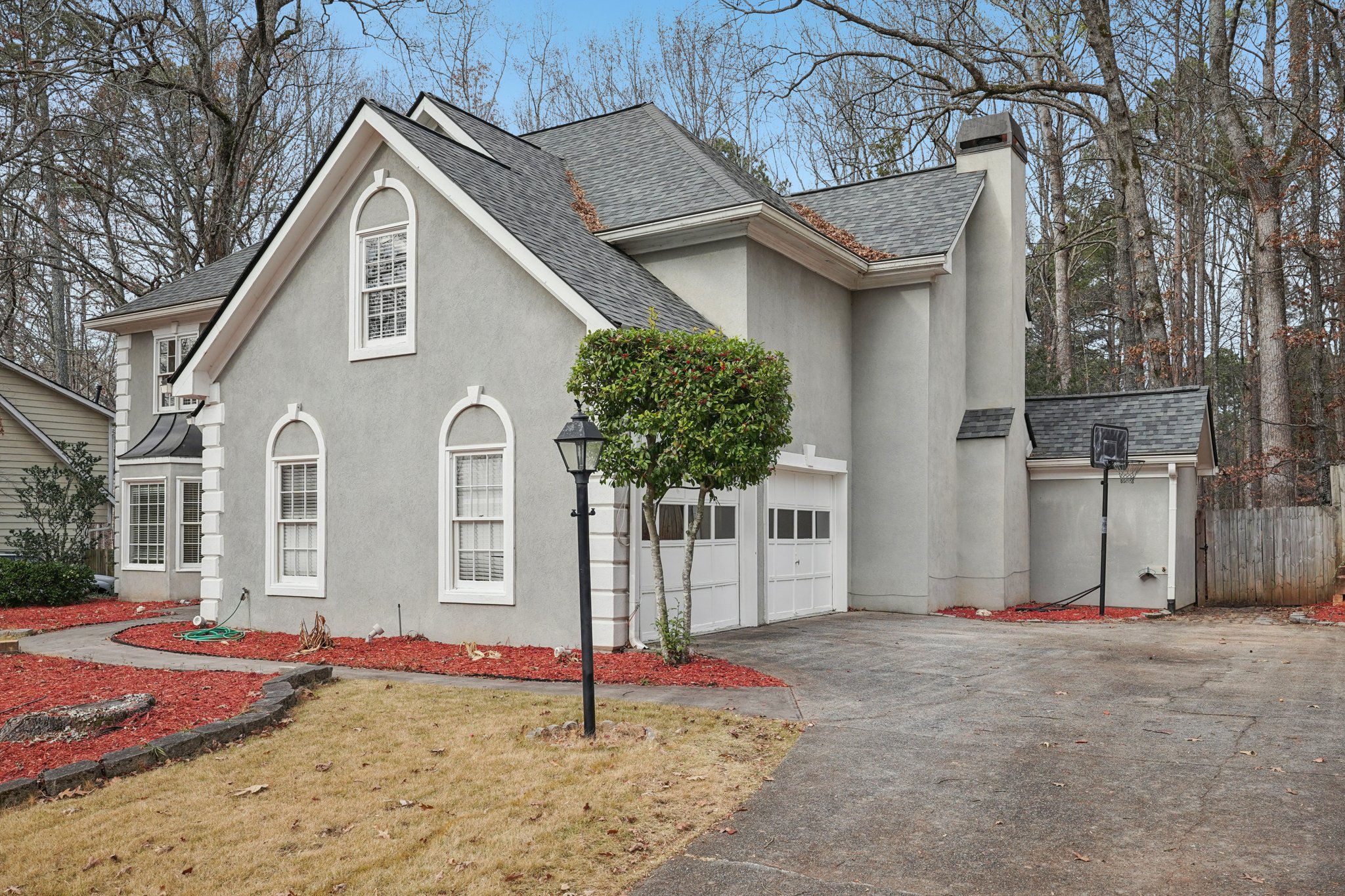 Brookstone Dr-S2412-005.jpg