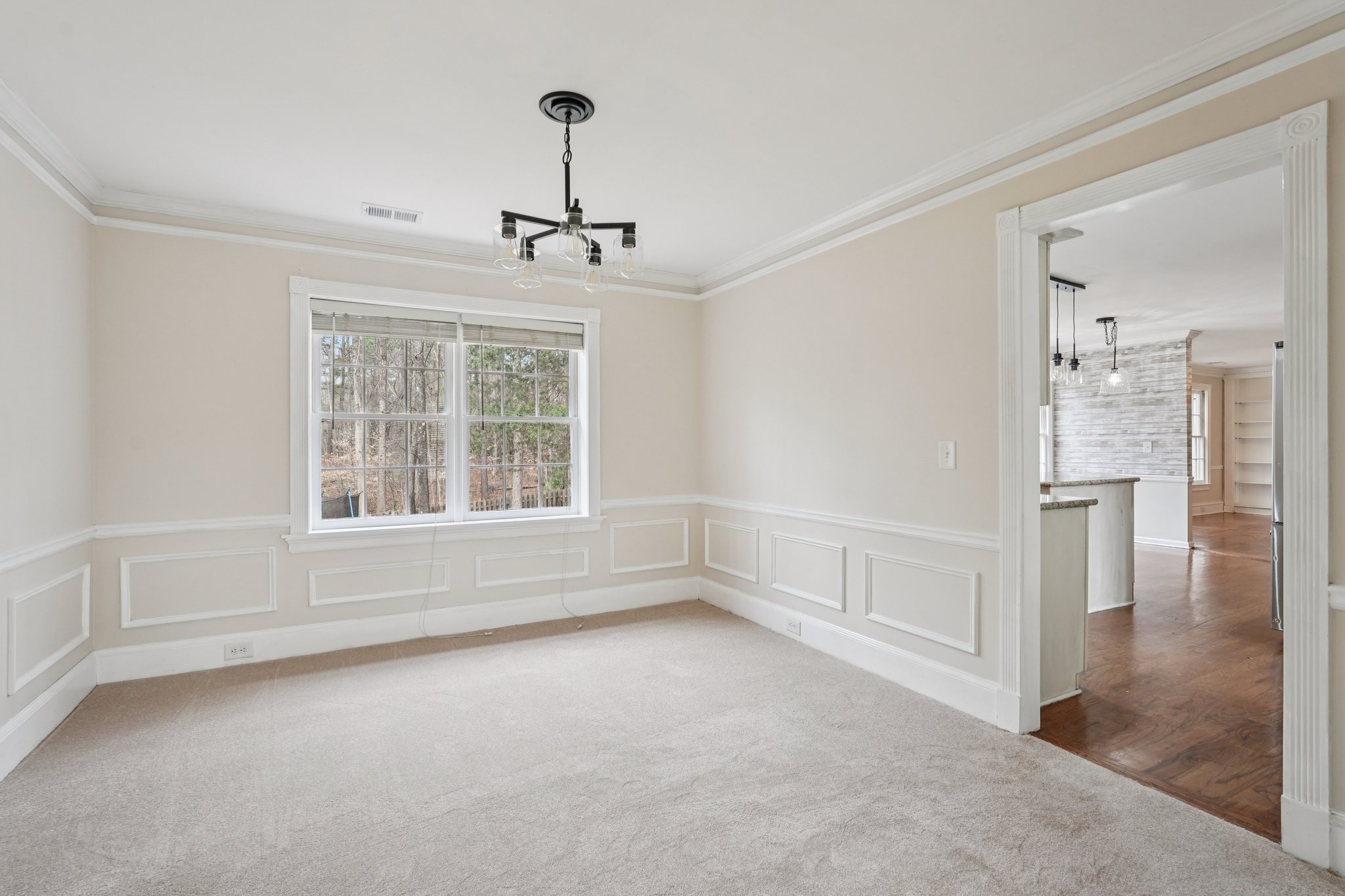 Brookstone Dr-S2412-033.jpg