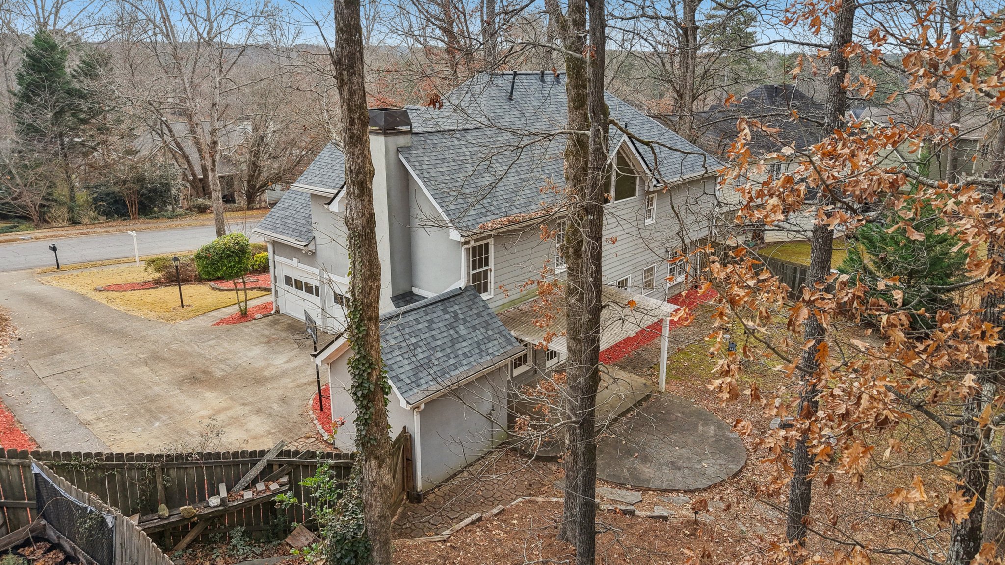 Brookstone Dr-S2412-087.jpg