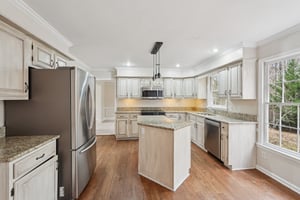 Brookstone Dr-S2412-022.jpg