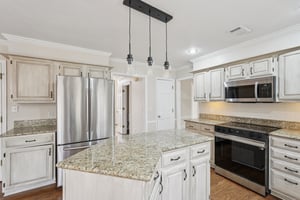 Brookstone Dr-S2412-024.jpg