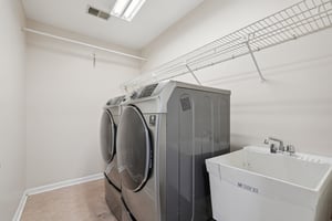 Brookstone Dr-S2412-028.jpg