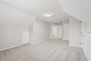 Brookstone Dr-S2412-037.jpg