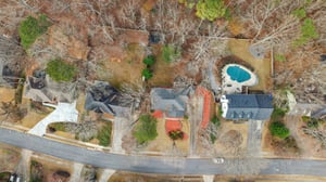 Brookstone Dr-S2412-085.jpg