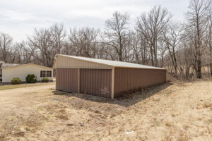 09-Shed