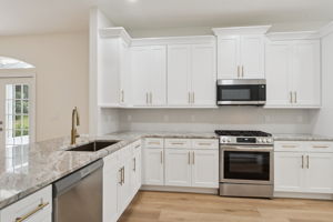 Kitchen/Breakfast Bar