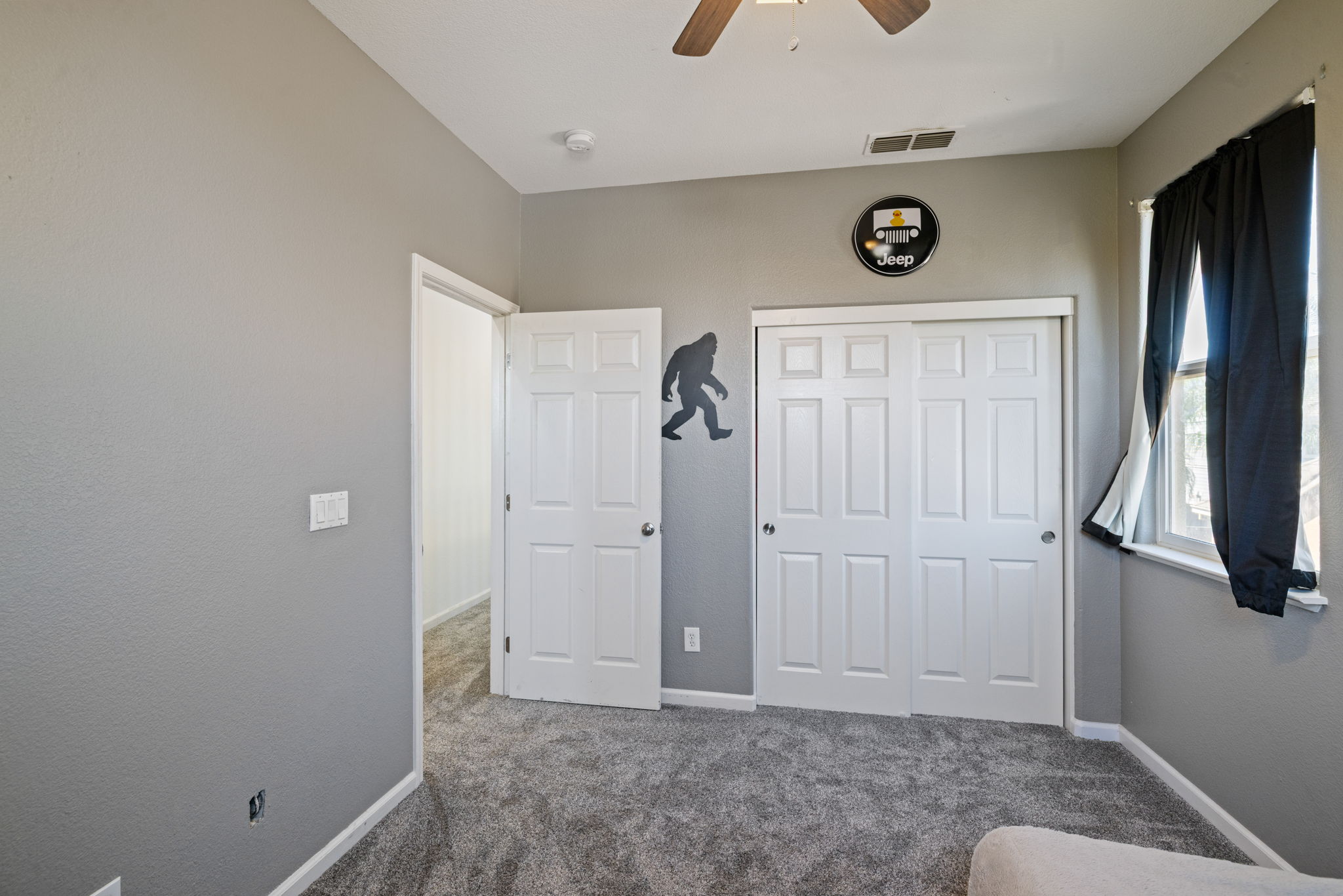  Photo 45
