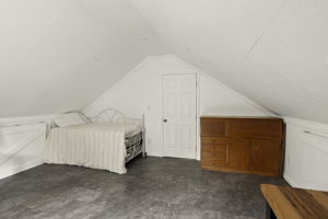  Photo 37