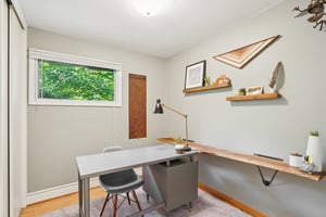 Crestwood Pl-2006-029.jpg