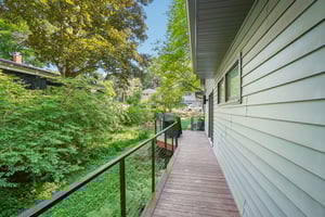 Crestwood Pl-2006-061.jpg