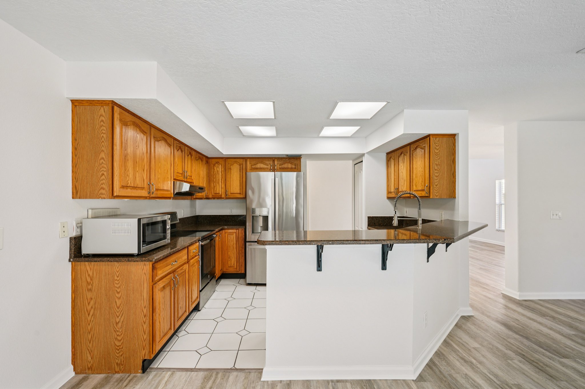 Essex Ct-S2402-027.jpg