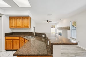 Essex Ct-S2402-036.jpg