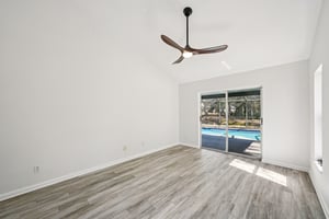 Essex Ct-S2402-061.jpg