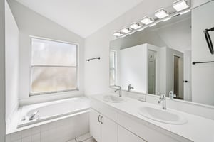 Essex Ct-S2402-066.jpg