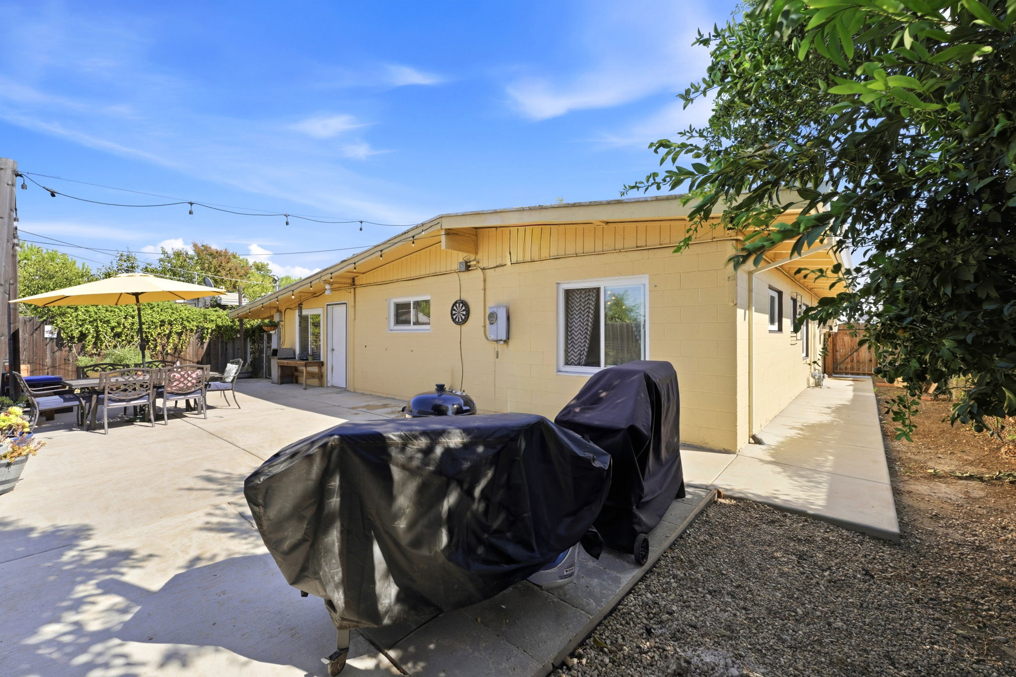 046_F8_5621 27th Ave
