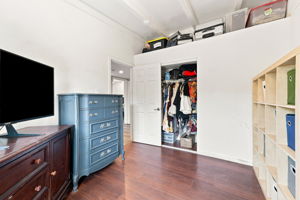 029_F8_5621 27th Ave