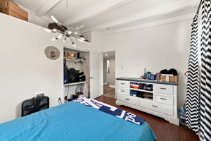 032_F8_5621 27th Ave