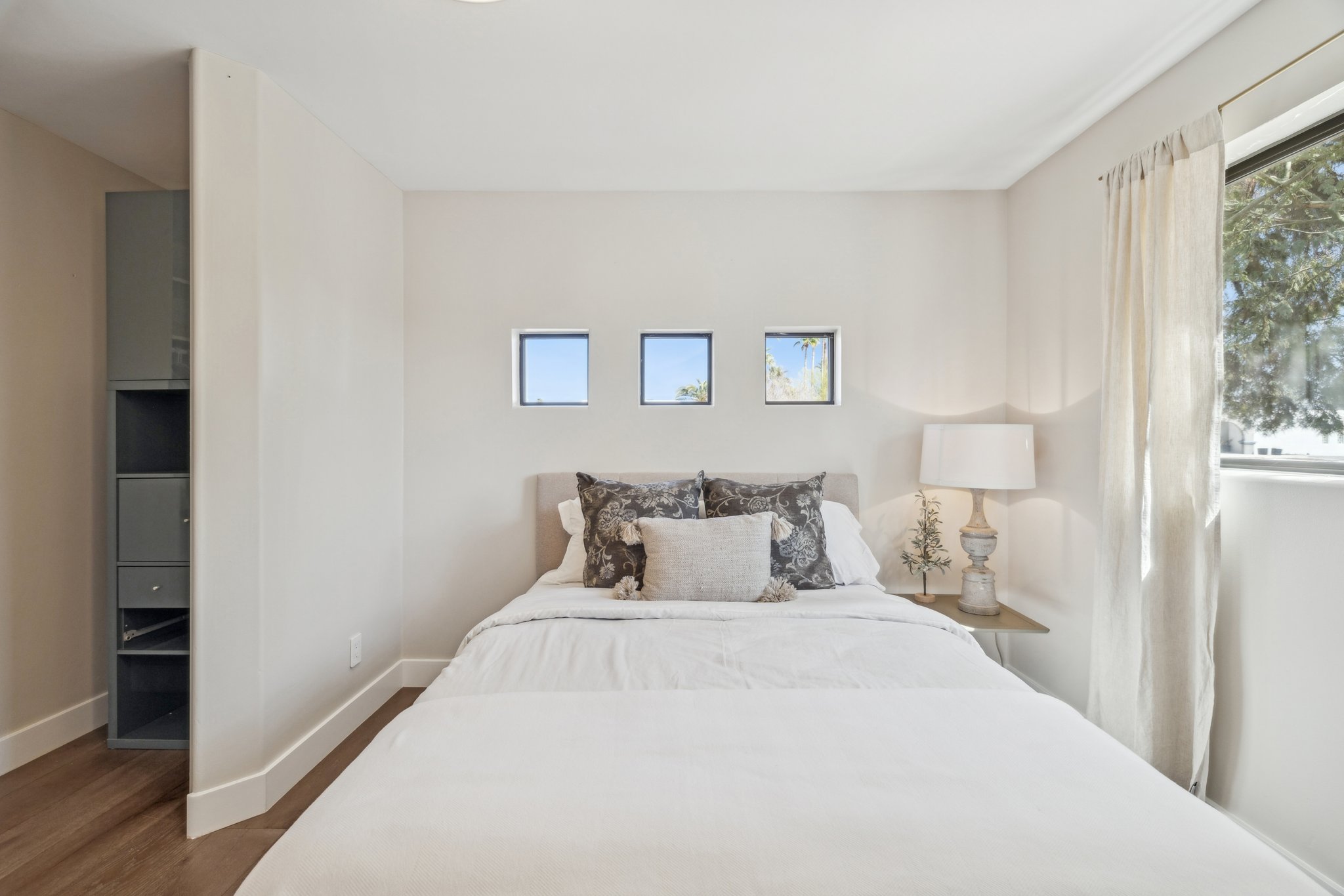 5621 E Voltaire Ave - 054.jpg