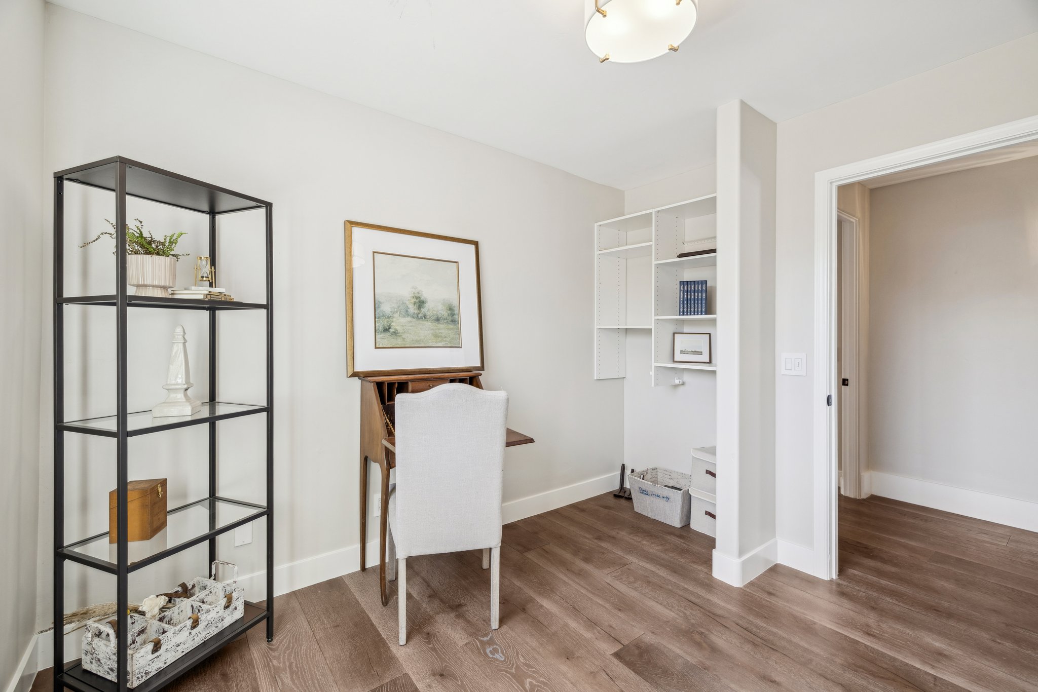 5621 E Voltaire Ave - 058.jpg