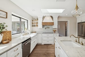 5621 E Voltaire Ave - 025.jpg