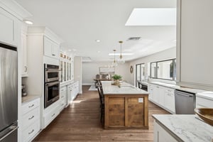 5621 E Voltaire Ave - 029.jpg