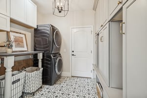 5621 E Voltaire Ave - 063.jpg