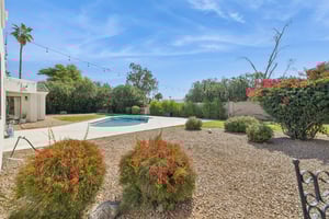 5621 E Voltaire Ave - 071.jpg