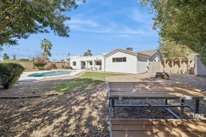 5621 E Voltaire Ave - 072.jpg