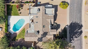 5621 E Voltaire Ave - 007 (2).jpg