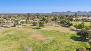 5621 E Voltaire Ave - 018 (2).jpg